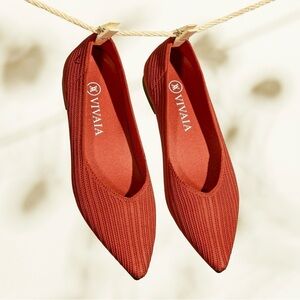 Vivaia Macy Pointed-Toe Stripe Washable Flats in Monarch Orange size 37